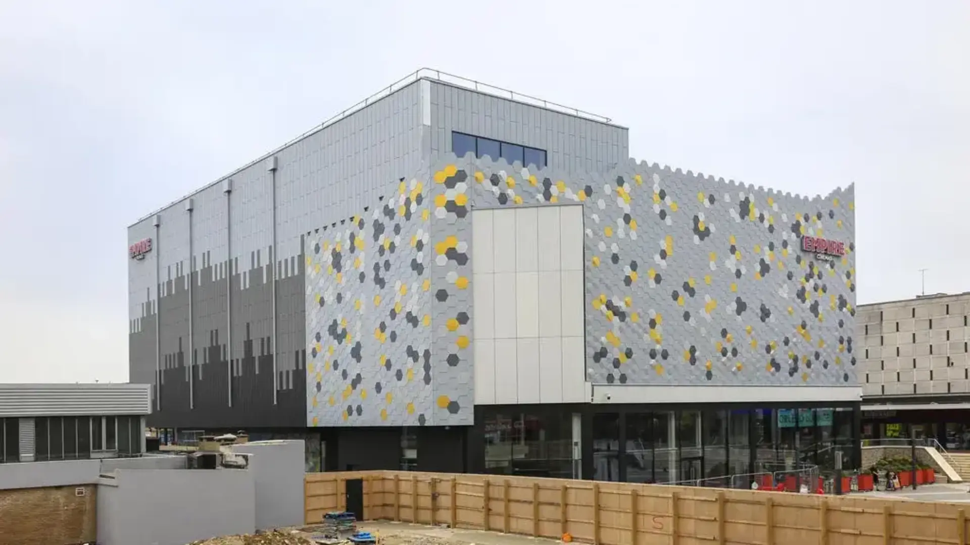 east_square_basildon_cinema_essex_uk